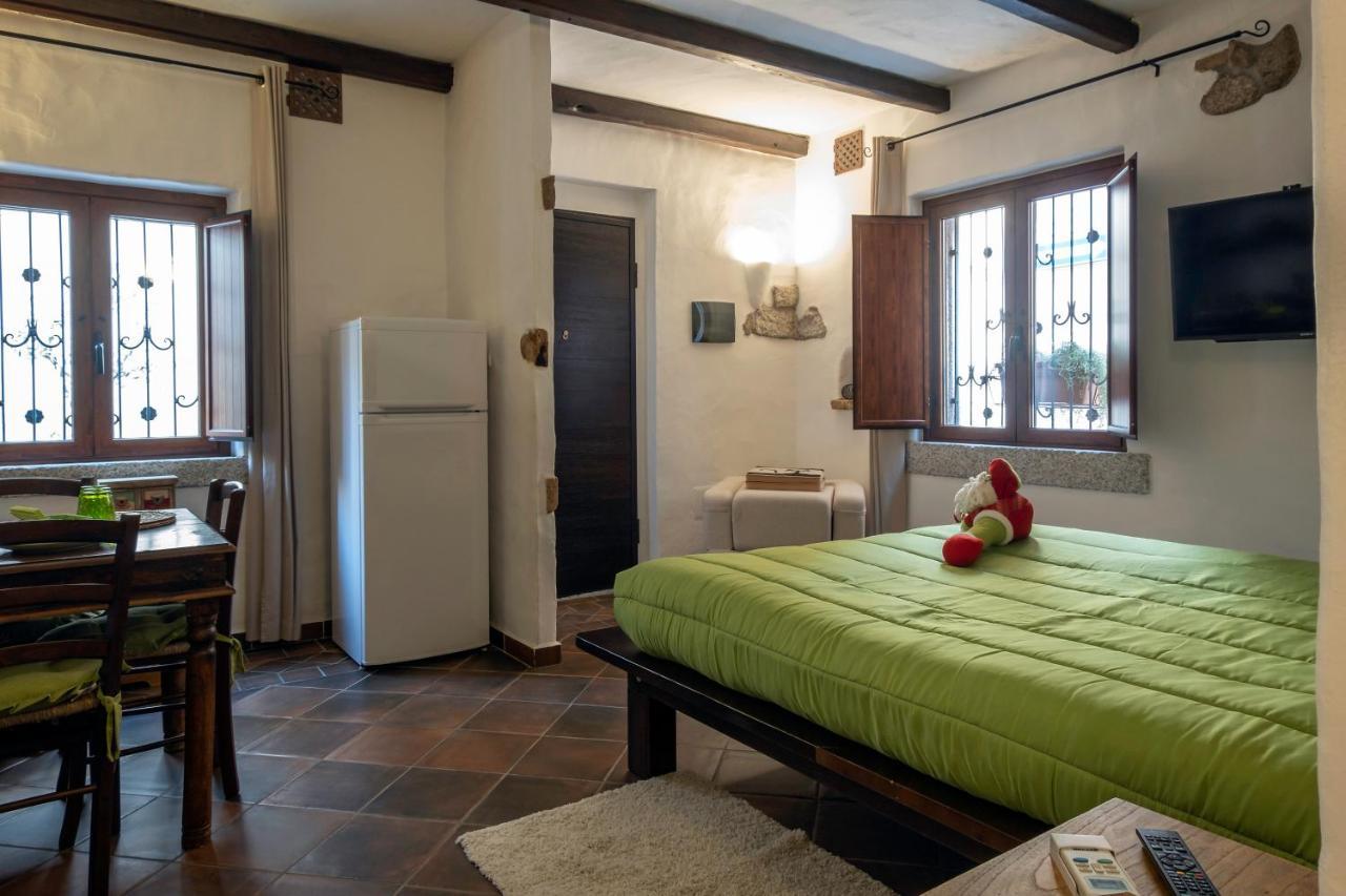 Amsicora 8 Hotel Олбия Екстериор снимка