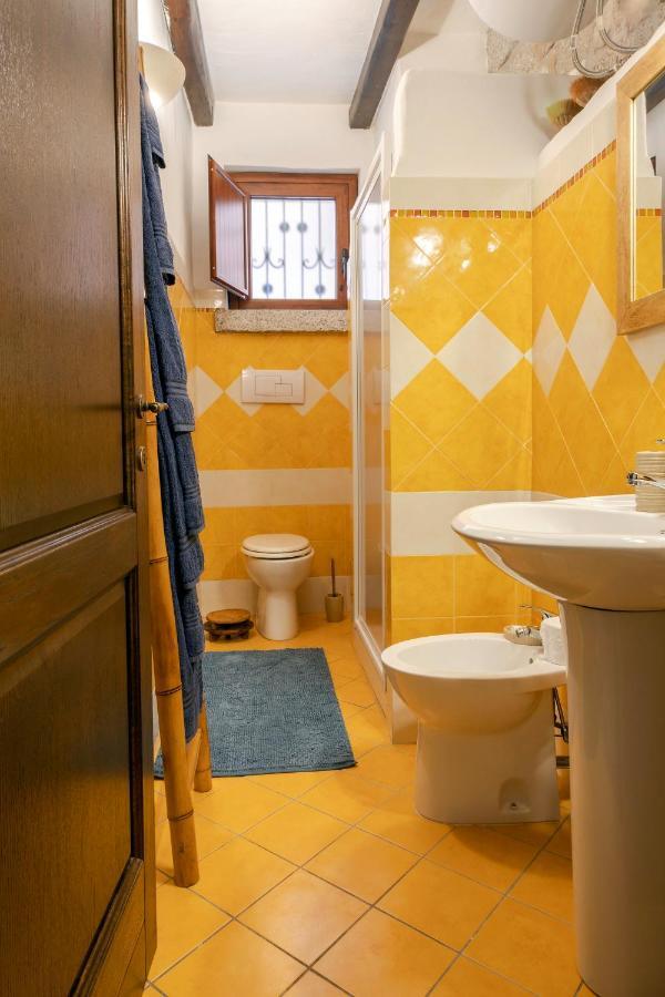 Amsicora 8 Hotel Олбия Екстериор снимка